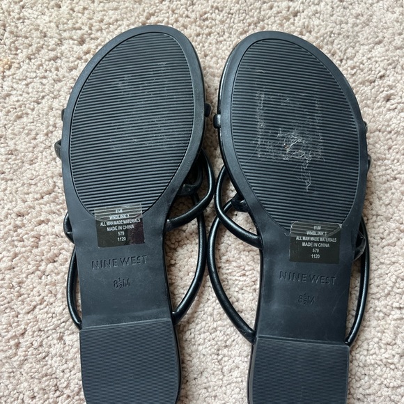 Nine West sandals - Picture 2 of 2